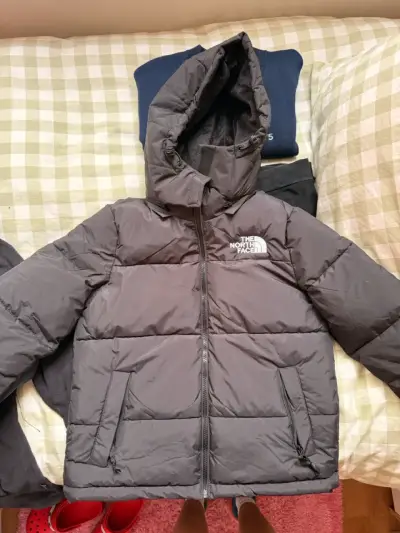 Chaqueta acolchada negra - miniatura 1