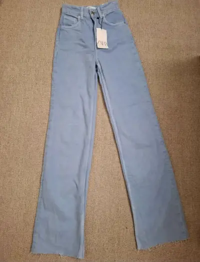 Jeans celestes Zara nuevos - miniatura 5
