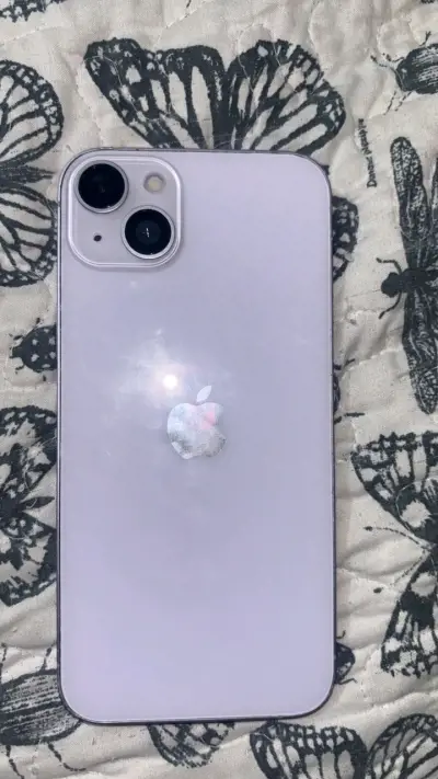 Smartphone blanco en buen estado - miniatura 4