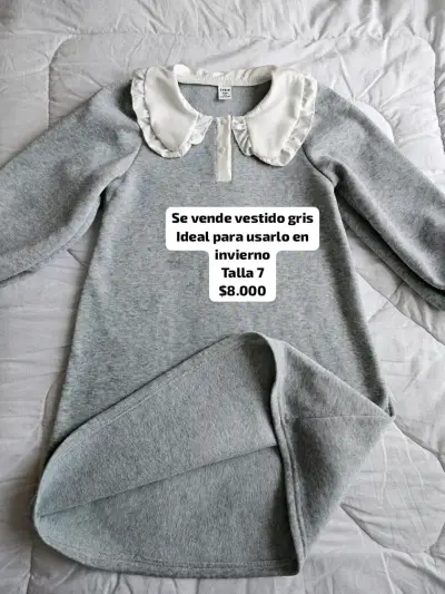 Vestido gris con cuello blanco - miniatura 1