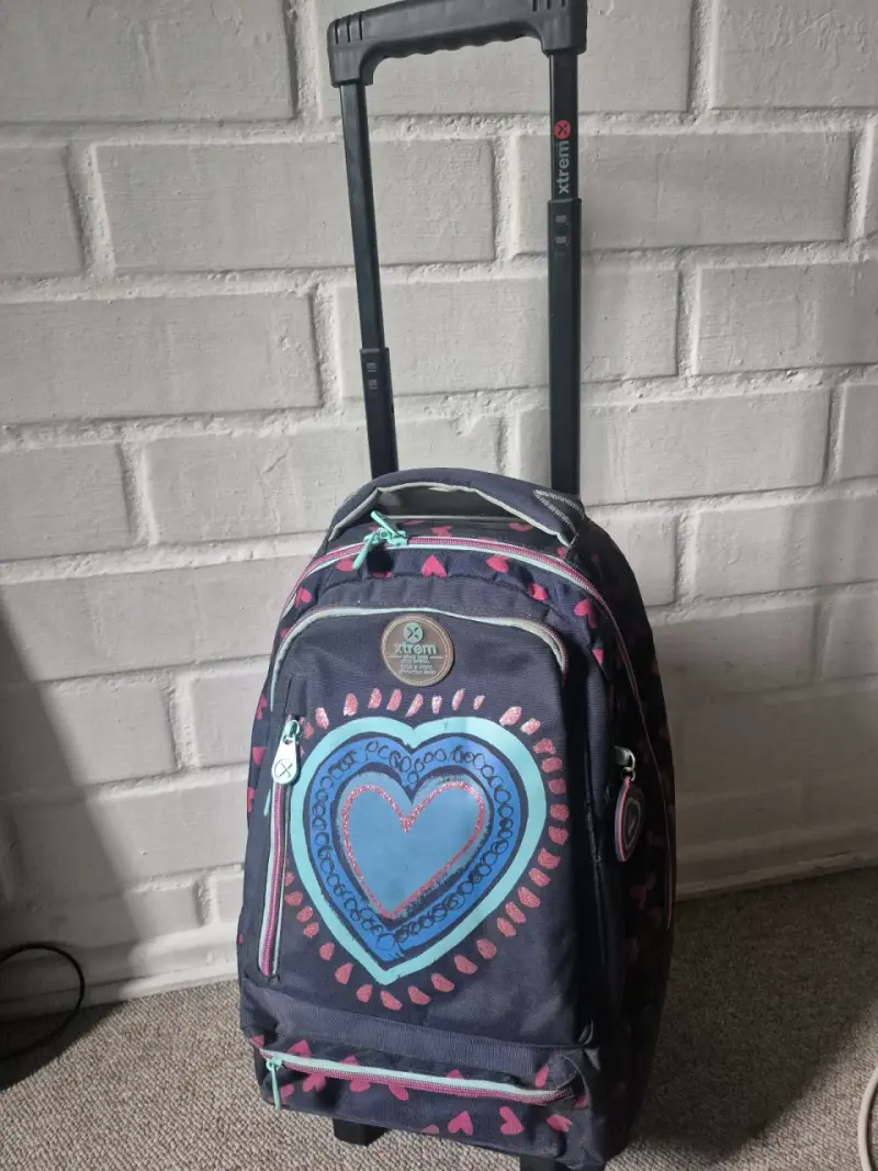 Mochila rodante Xtrem con corazón - 1