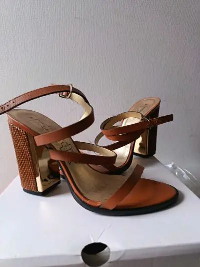 Zapatos de tacón animal print - miniatura 3