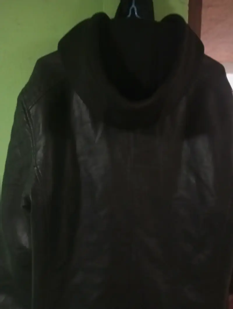 Chaqueta de cuero negro - 3