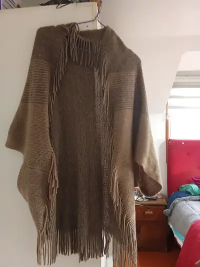 Poncho multicolor con flecos - miniatura 4