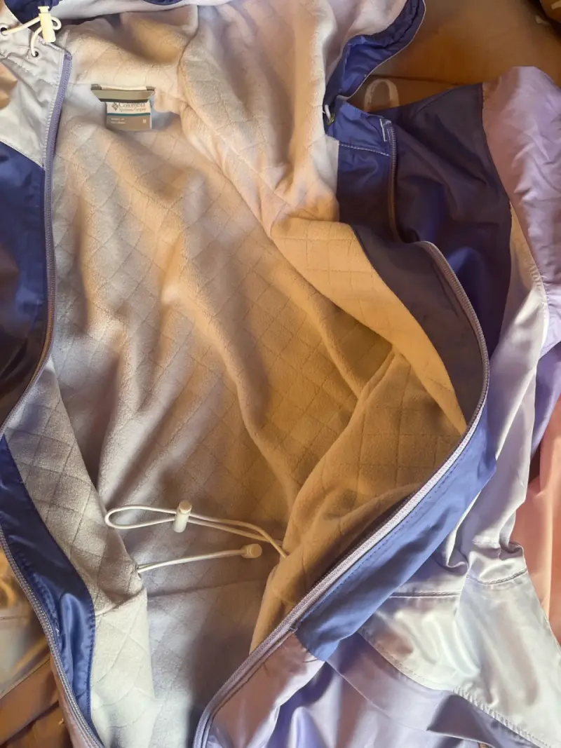 Chaqueta cortaviento Columbia morada - 4