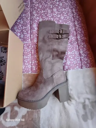 Botas largas marrón con hebillas Talla 35 - miniatura 4