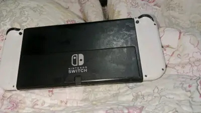 Consola Nintendo Switch usada - miniatura 1