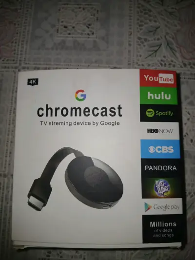 Chromecast 4K dispositivo de streaming - miniatura 1