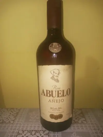 Ron Abuelo Añejo 1 litro - miniatura 5