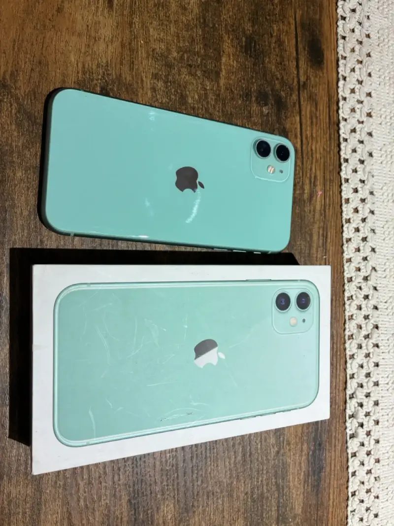 iPhone 11 - 2