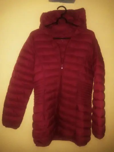 Chaqueta acolchada roja - miniatura 1