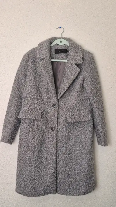 Abrigo gris de lana estilo oversize - miniatura 1