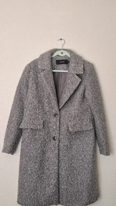 Abrigo gris de lana estilo oversize - miniatura 2