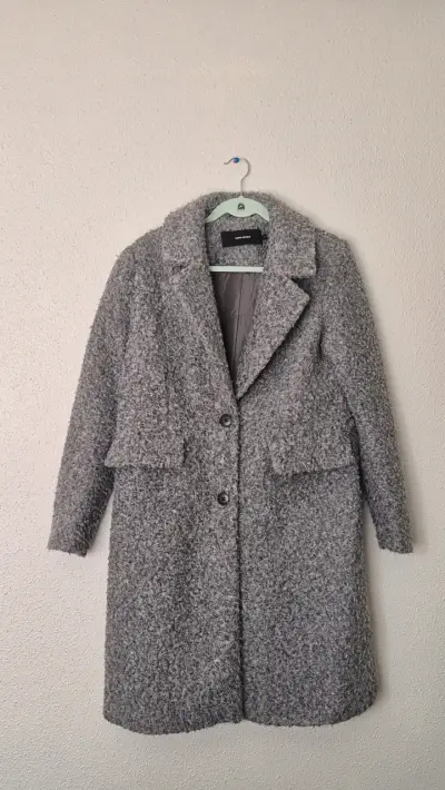 Abrigo gris de lana estilo oversize - miniatura 3