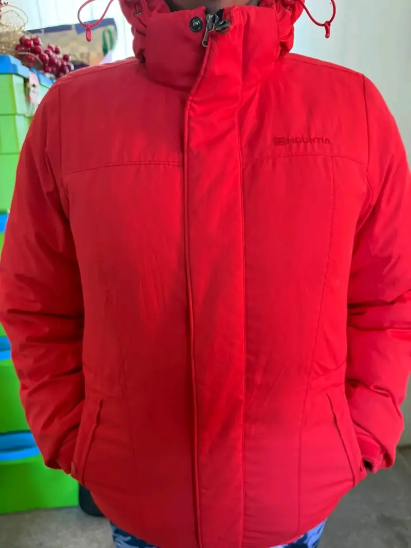Chaqueta Montaña Roja y Negra - 2