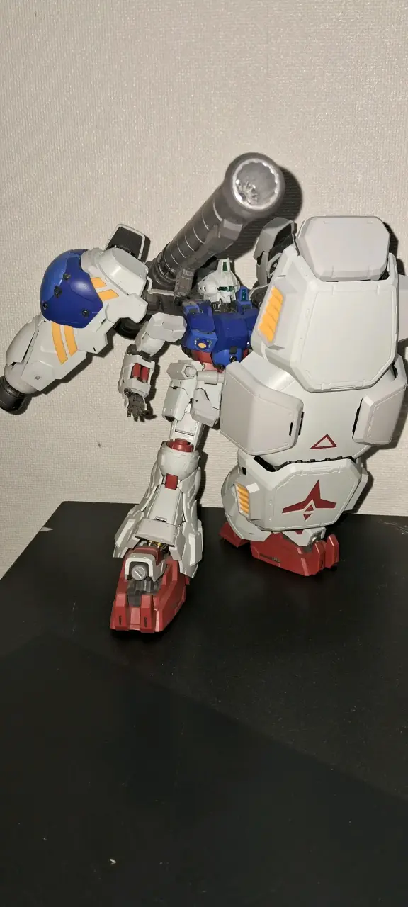 Figura de acción robot articulado - 5