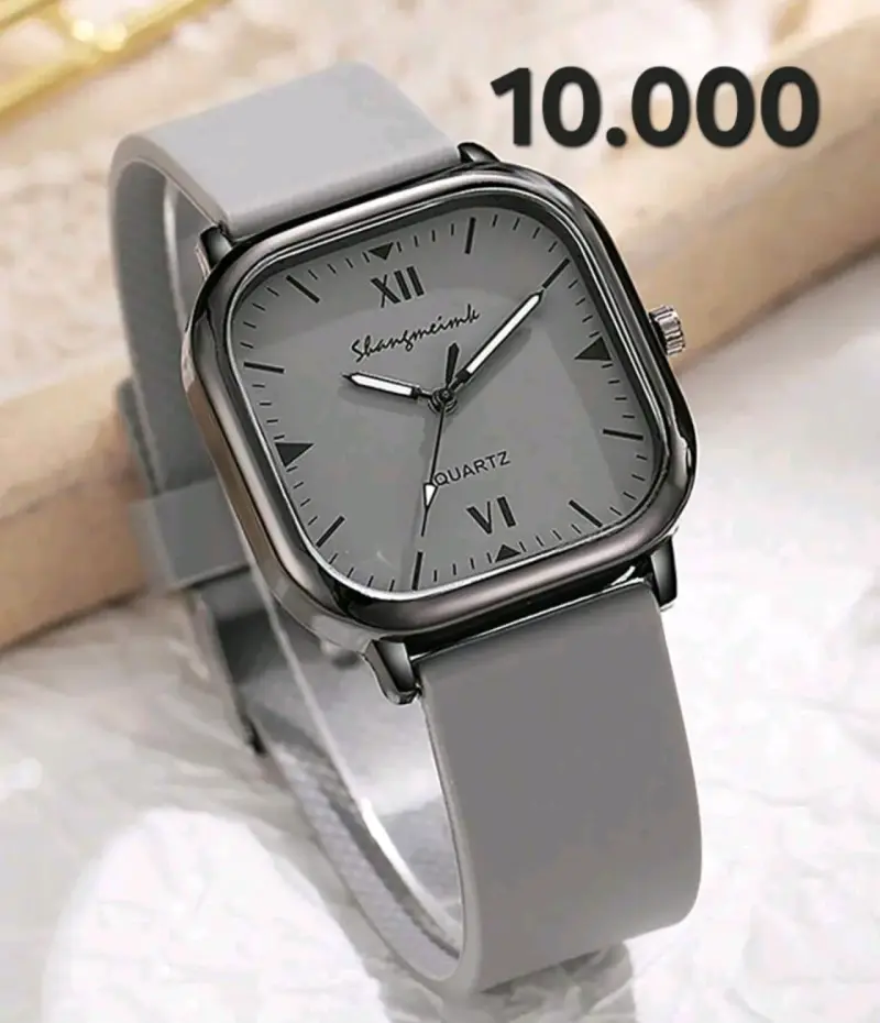 Reloj de pulsera moderno - 2
