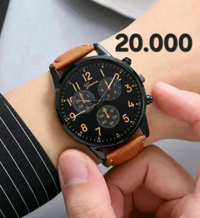 Reloj color negro y marrón - miniatura 2
