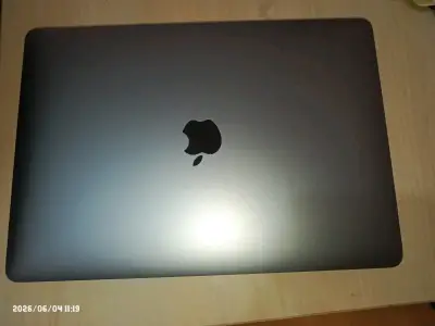 Laptop Apple gris espacial - miniatura 1