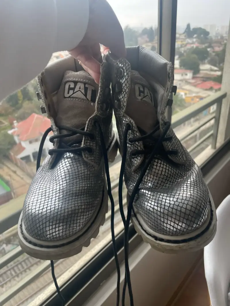 Botas Caterpillar plateadas - 2