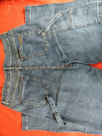 Jeans wados azules clásicos - miniatura 5