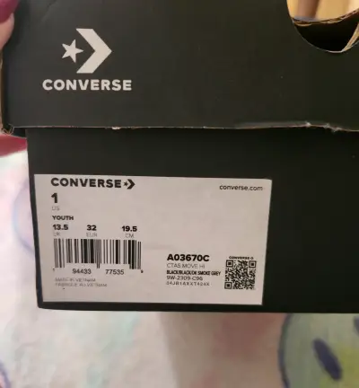 Zapatillas negras converse - miniatura 4