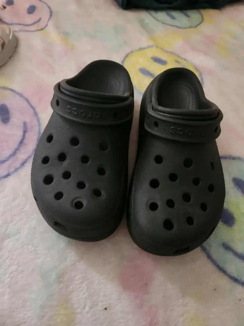 Zapatillas negras converse - 5