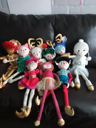 Muñecos decorativos navideños - miniatura 1