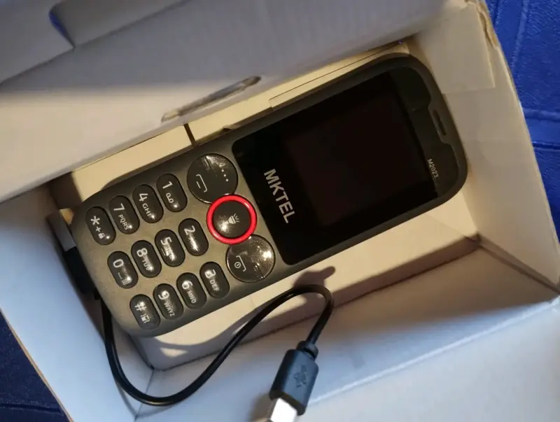 Teléfono móvil básico Mktel - 1