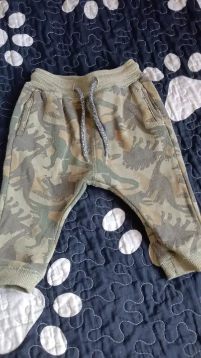 Enterito de bebé con diseño de león, todo de 0 a 3 - miniatura 6