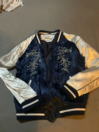 Chaqueta bomber azul bordada Only - miniatura 1