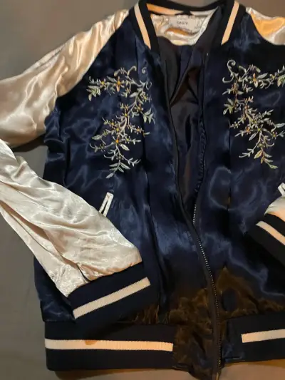Chaqueta bomber azul bordada Only - miniatura 4