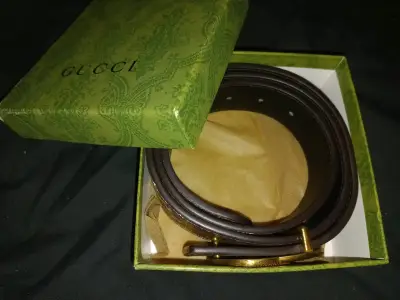 Cinturón Gucci en caja - miniatura 3