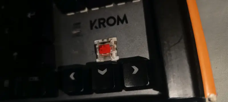 Teclado mecánico kernel TKL switch red CONVERSABLE - 2