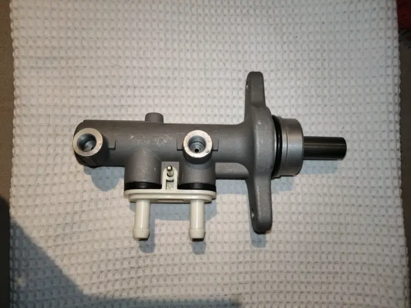 Luz trasera de auto lado izquierdo Tiggo 2 automat - 4