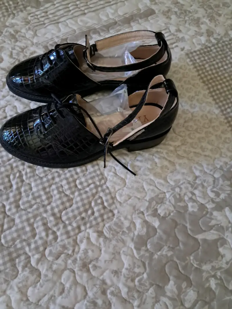 Zapatos formales negros charol - 4