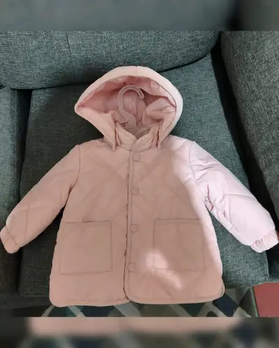 Chaqueta acolchada rosada - miniatura 2