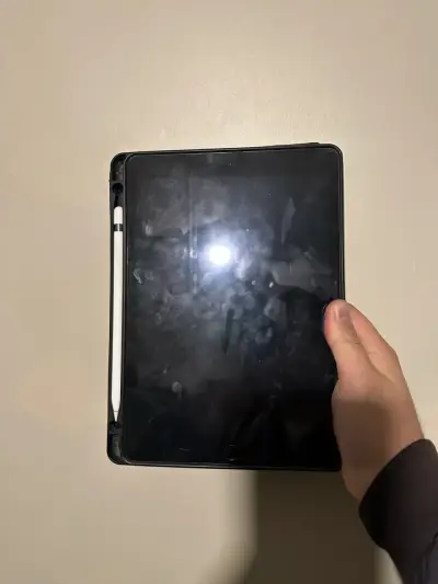 iPad (9 generación) 64GB + Apple Pencil - miniatura 1