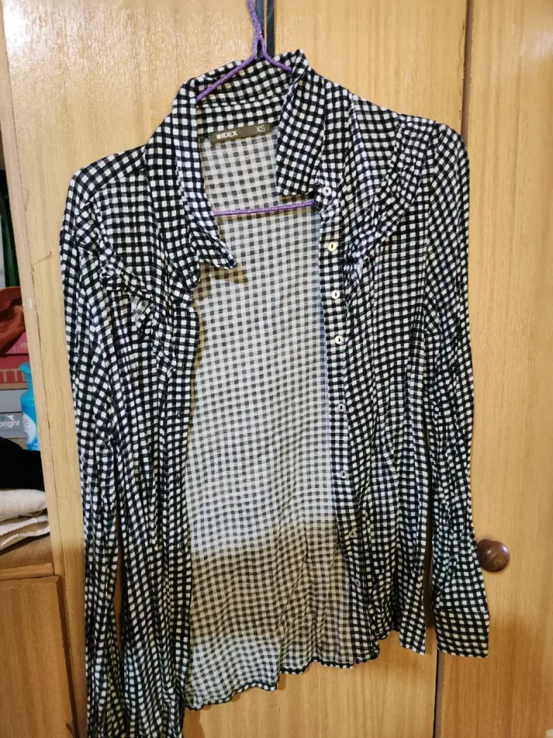 Camisa a cuadros roja y azul - 5
