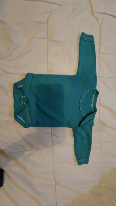 Pijama bebé estampado verde + body - miniatura 3