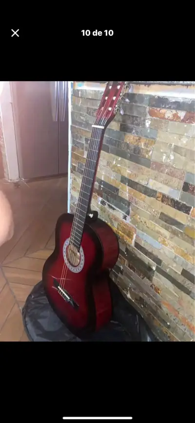 Guitarra acústica color rojo - miniatura 1