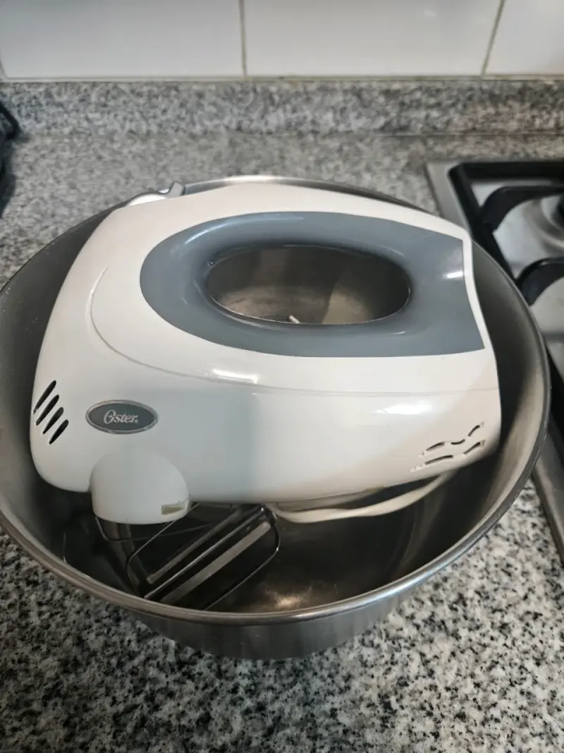 Batidora Oster con bowl - 2