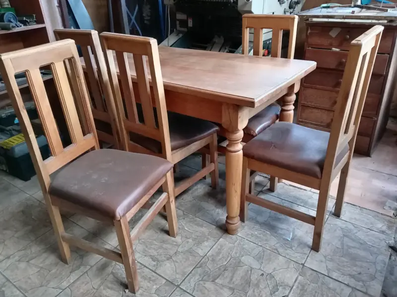 Juego de comedor madera 4 sillas - 2