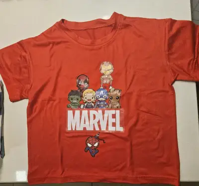 Polera roja Marvel talla 5 - miniatura 1