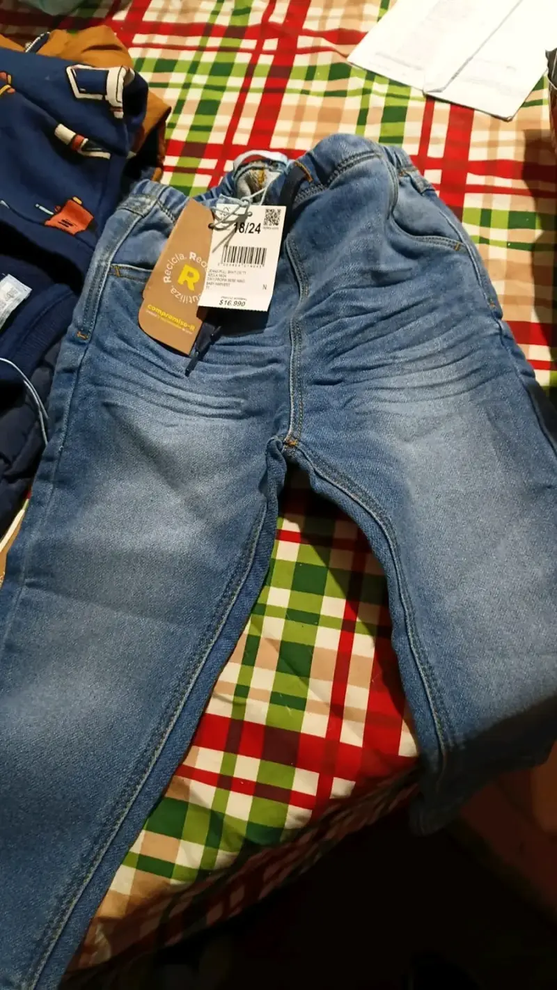 Ropa de niño nueva - 6