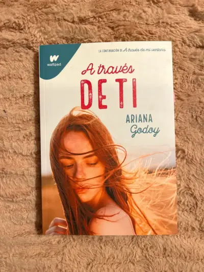 Libro 'A través de ti' - miniatura 1