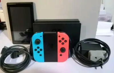 Consola Nintendo Switch con accesorios - miniatura 1