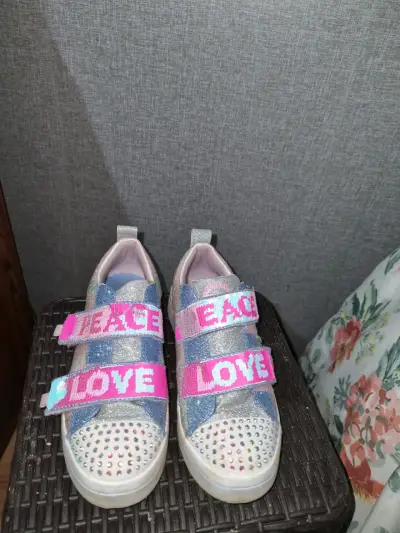 Zapatillas Skechers niñas N 33 - miniatura 2