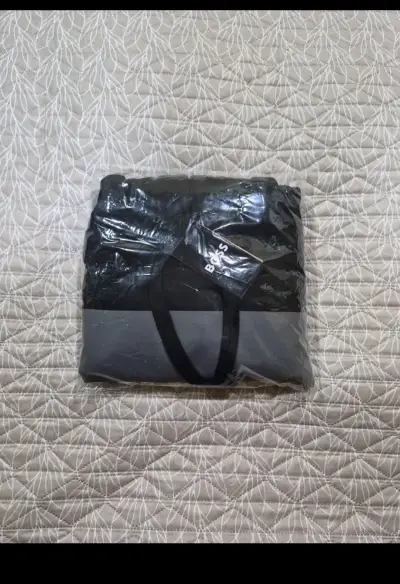 Polerón negro Hugo Boss - miniatura 6