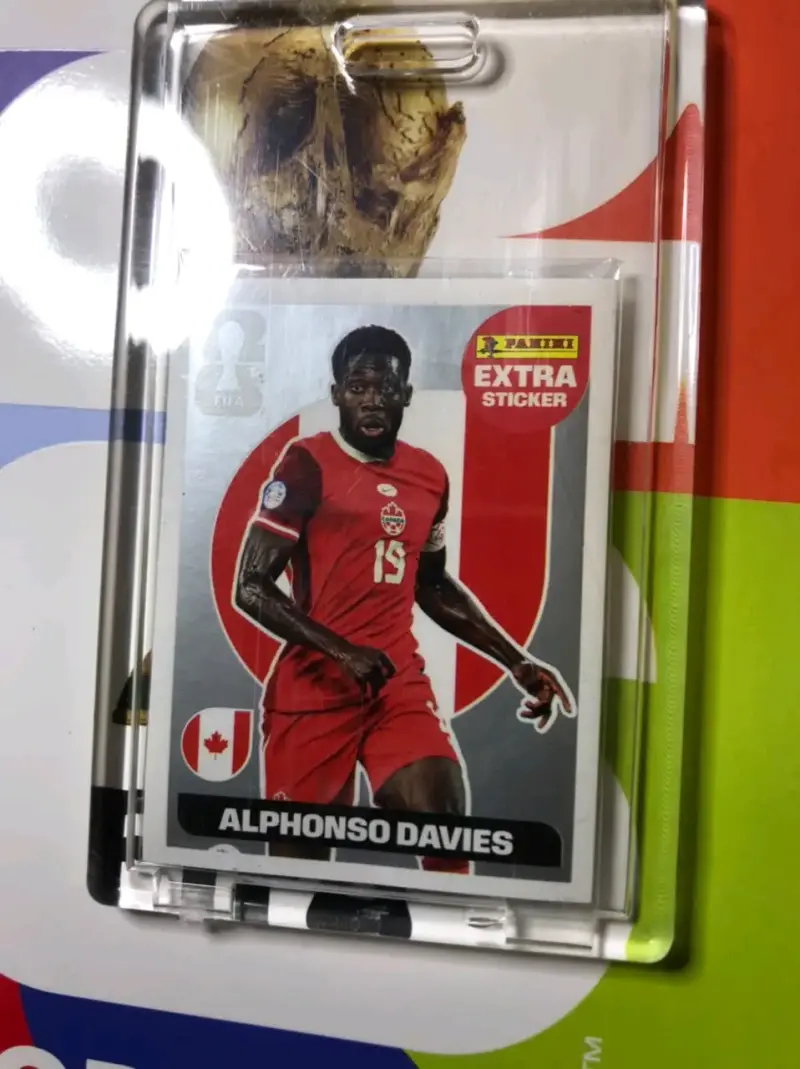 Lámina de fútbol Alphonso Davies - 2